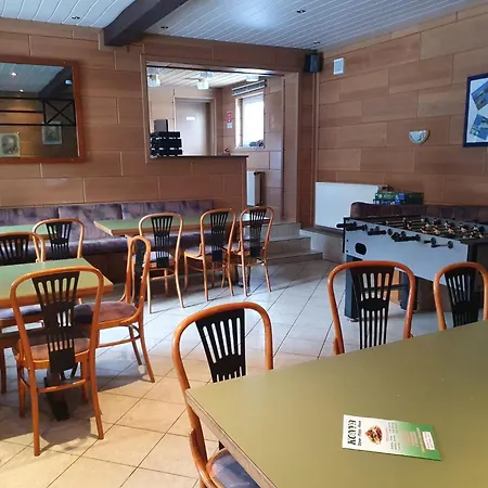 Guest house Monteurzimmer Alte Schule Heberndorf *
