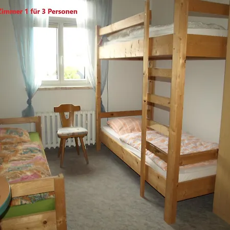 Monteurzimmer Alte Schule Heberndorf