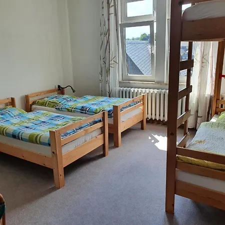 Monteurzimmer Alte Schule Heberndorf Guest house *