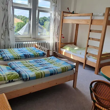 Guest house Monteurzimmer Alte Schule Heberndorf *